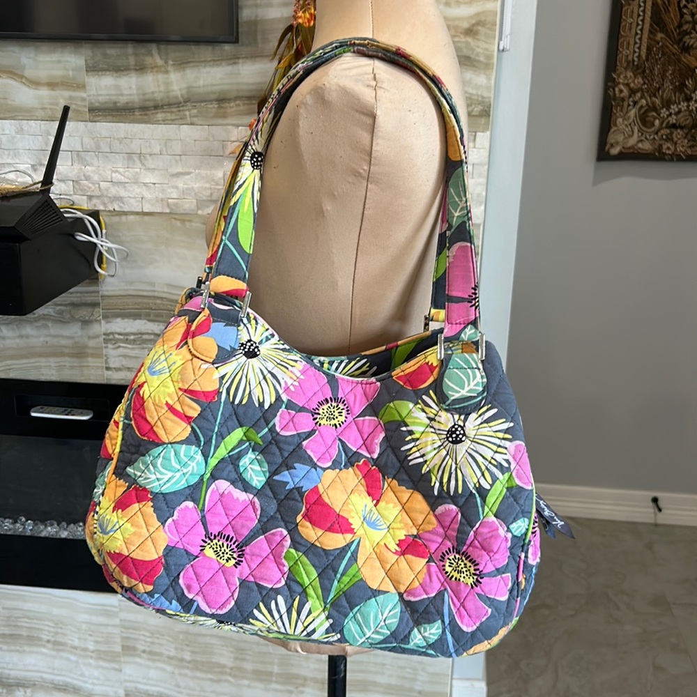 Vera Bradley Jazzy Bloom Shoulder Bag. OS